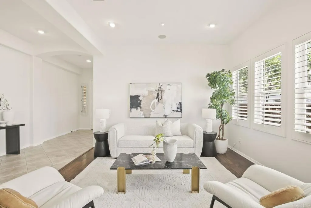 https://cdn.realtyfeed.com/cdn/127/306519508/93209a09eb76a1b94e0299a71e08d345.webp