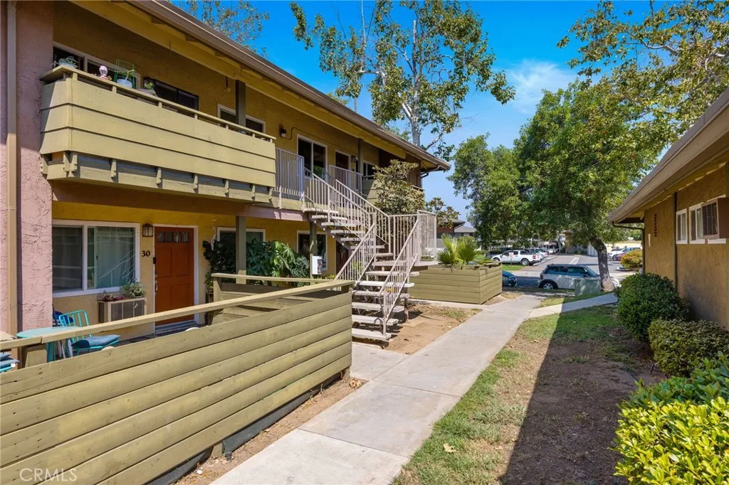 https://cdn.realtyfeed.com/cdn/127/306519519/a125252d5e59fd477b100d928e0d3ac0.webp