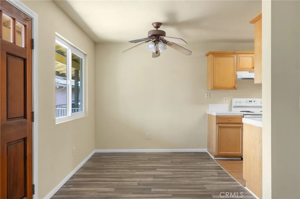 https://cdn.realtyfeed.com/cdn/127/306519519/c165f589980f6bc9e9343a0d03ba46d0.webp