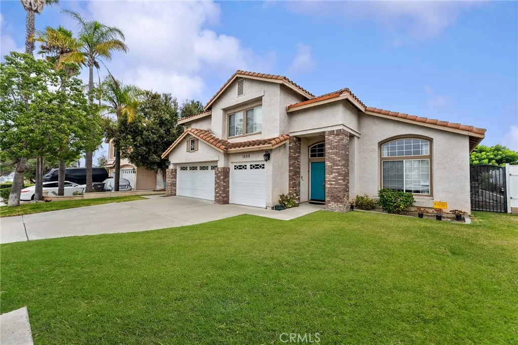 https://cdn.realtyfeed.com/cdn/127/306519524/74a8be994cf9dd50d92f3f2efe78a12a.webp