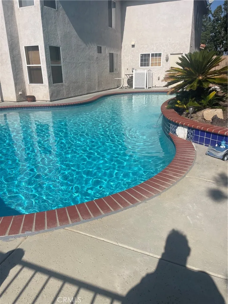https://cdn.realtyfeed.com/cdn/127/306519524/ba93a3b0857ce33be8732c3c6f483b2d.webp