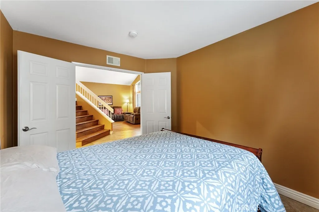 https://cdn.realtyfeed.com/cdn/127/306519524/d6ad20633cadec69ebbd4b7abbfeafd2.webp