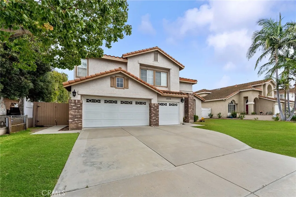 https://cdn.realtyfeed.com/cdn/127/306519524/faf95c5adf7c9f72123c6d7c5fd3c44b.webp