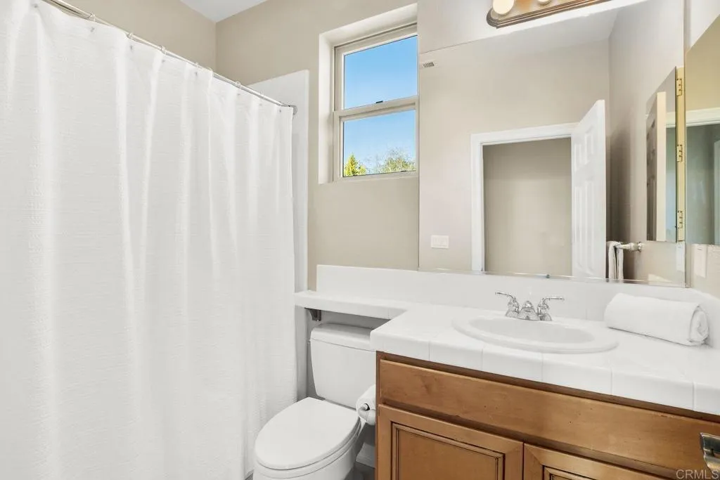 https://cdn.realtyfeed.com/cdn/127/306519527/132ed2a6085356e720defb8cb03ae36c.webp