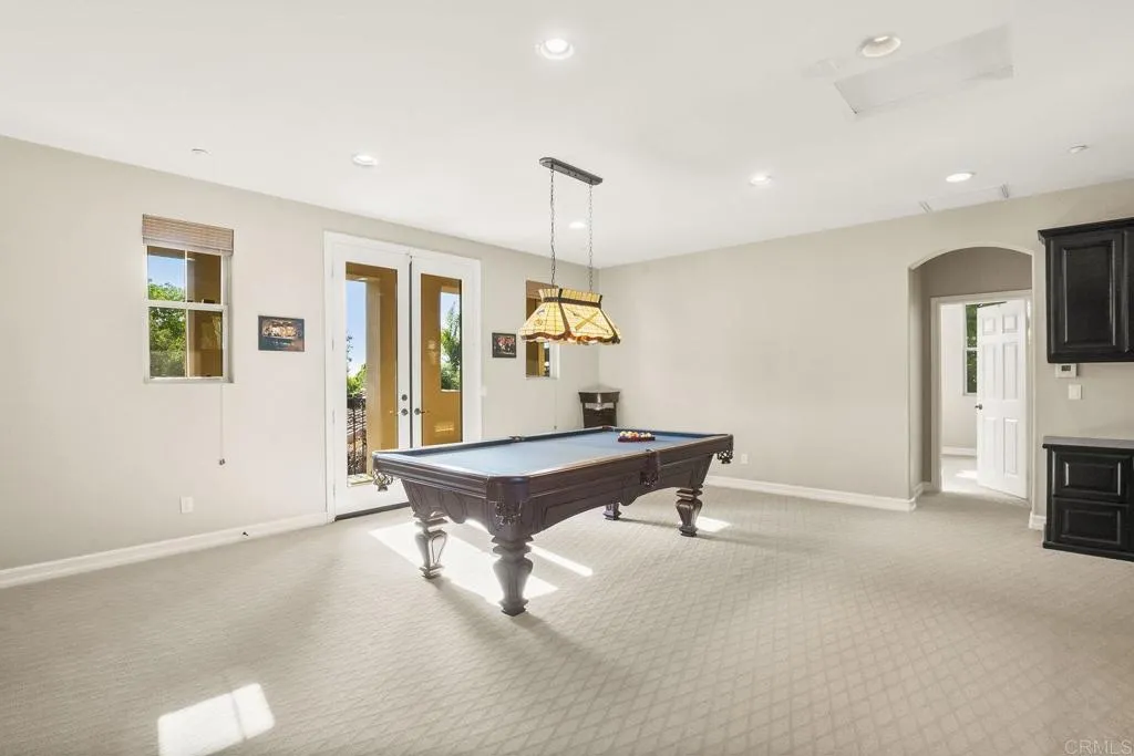 https://cdn.realtyfeed.com/cdn/127/306519527/2b473a453d70418a48911c3b9c04c343.webp