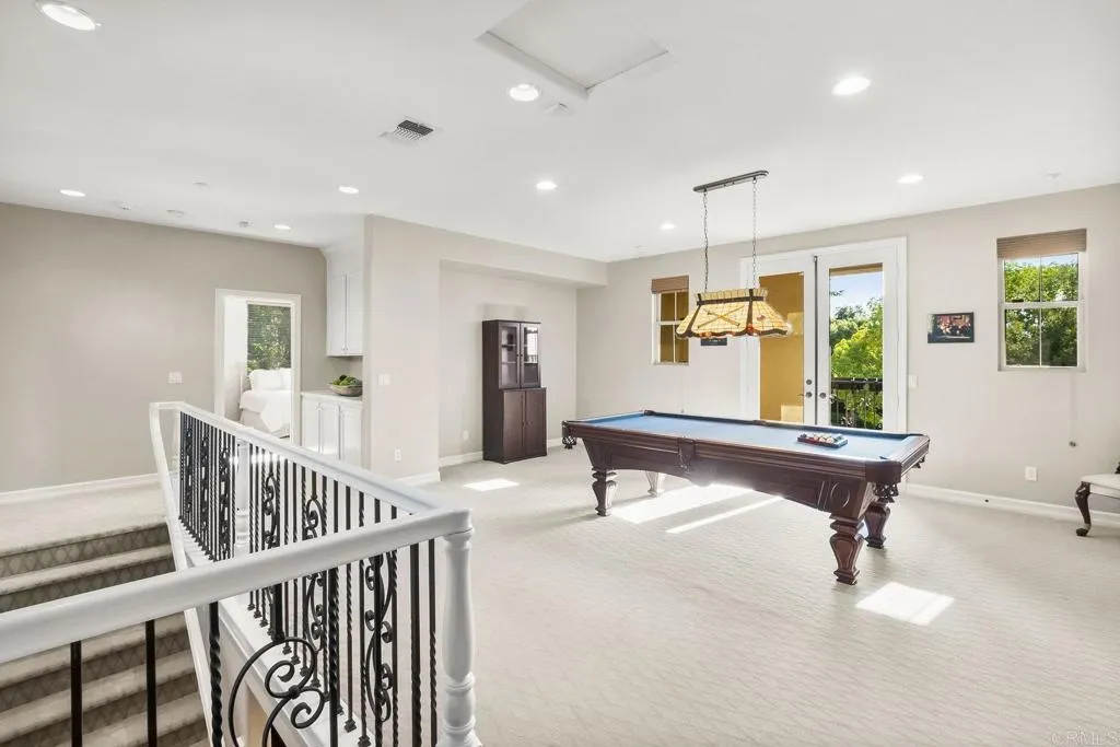 https://cdn.realtyfeed.com/cdn/127/306519527/5b04143c1a8a4b1b3eae24163395e5d9.webp
