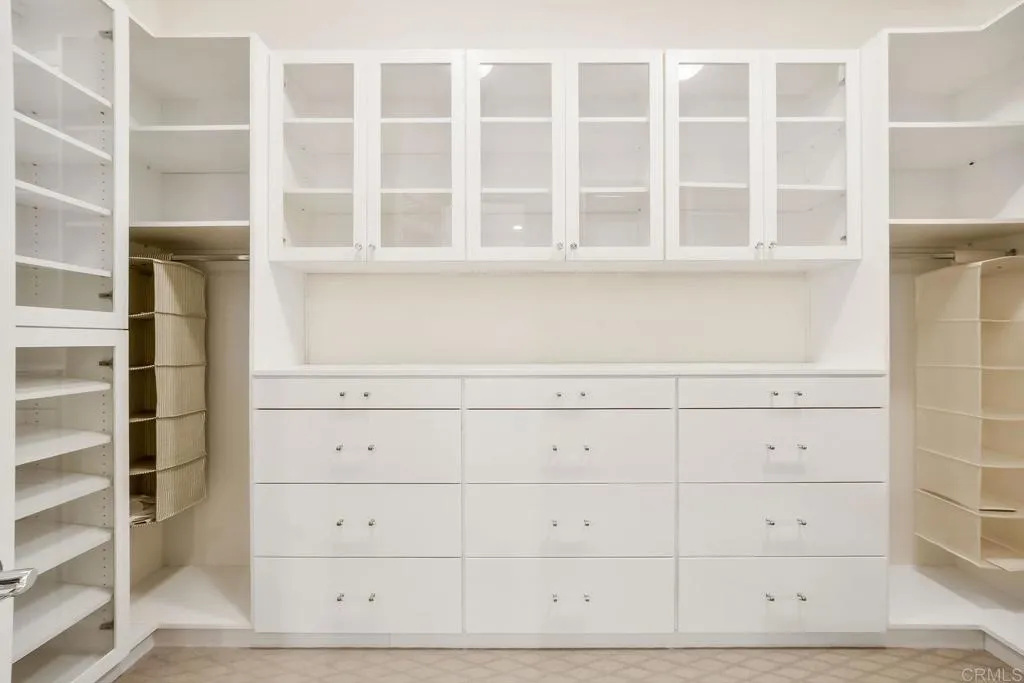 https://cdn.realtyfeed.com/cdn/127/306519527/a63fb2c84632586a754806b9fade5615.webp