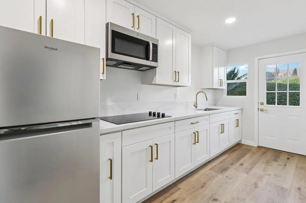 https://cdn.realtyfeed.com/cdn/127/306519531/237c6d3123df2da95db016db0d0d8a64.webp