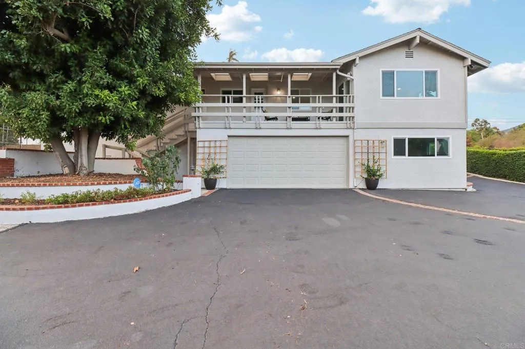 https://cdn.realtyfeed.com/cdn/127/306519531/2c74a994028f46adf30b9ff78f9ea363.webp
