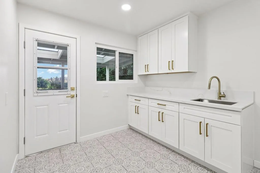 https://cdn.realtyfeed.com/cdn/127/306519531/3be59866cef574ffcd26cff9238d91a9.webp