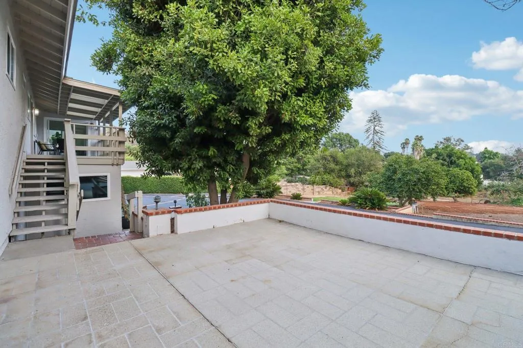 https://cdn.realtyfeed.com/cdn/127/306519531/5d5b35bfb11fa353e61f92e0676c4a33.webp