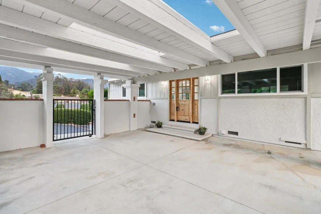 https://cdn.realtyfeed.com/cdn/127/306519531/604f7ab7219e724195d9d6137cdd4793.webp