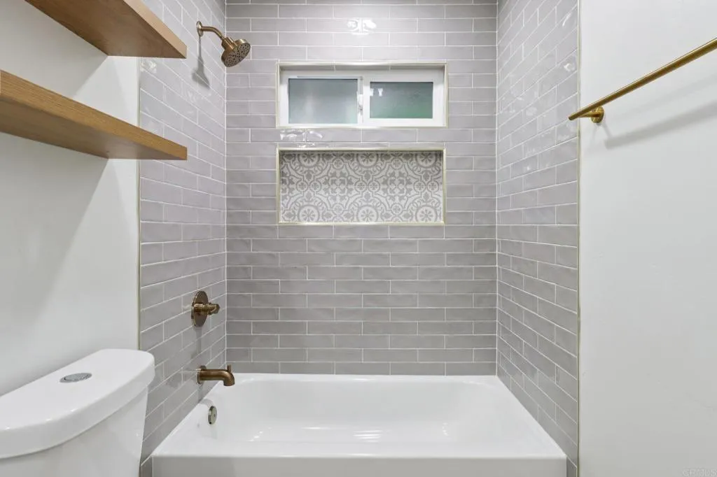 https://cdn.realtyfeed.com/cdn/127/306519531/9e4766d16df2688e9606b72157528309.webp