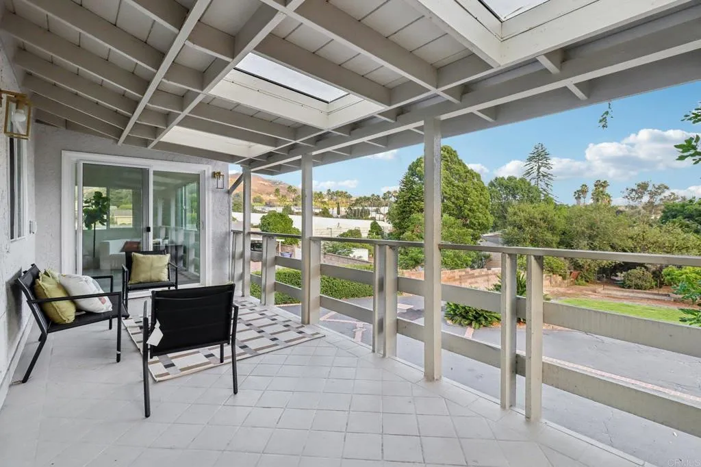 https://cdn.realtyfeed.com/cdn/127/306519531/df33bf92ead6a290966d70a92b094a9f.webp