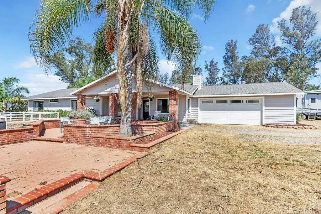 https://cdn.realtyfeed.com/cdn/127/306519546/4be7b281a2b452c17f216b8011f80df0.webp
