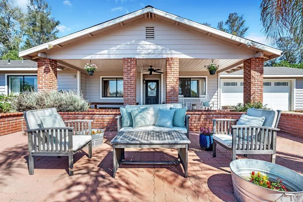 https://cdn.realtyfeed.com/cdn/127/306519546/6ec2b0a1e1097e6cc2b20386c2119c6f.webp