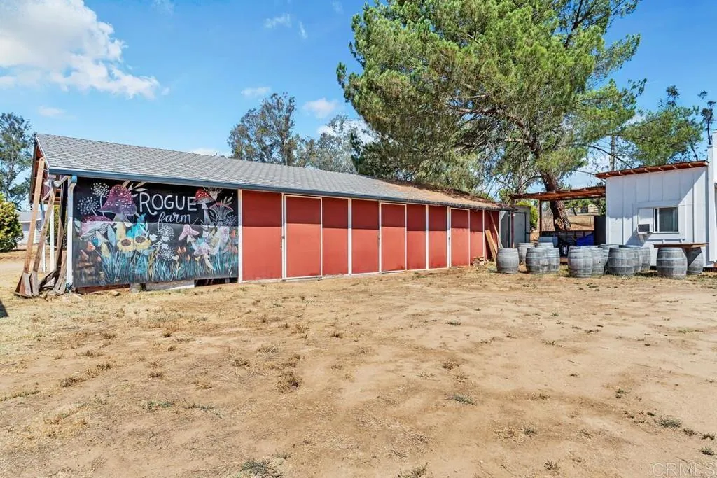 https://cdn.realtyfeed.com/cdn/127/306519546/aa3a5bd0e657a3cfc54dc441b6406bfe.webp