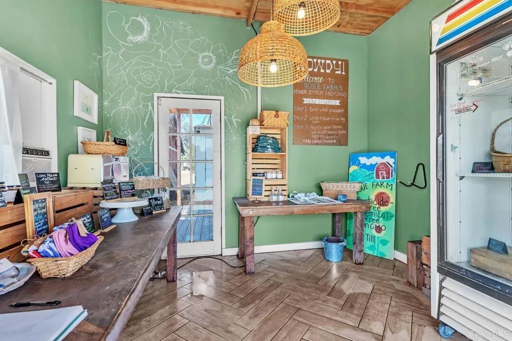 https://cdn.realtyfeed.com/cdn/127/306519546/d43d735e8686087e9a4a276858921f02.webp