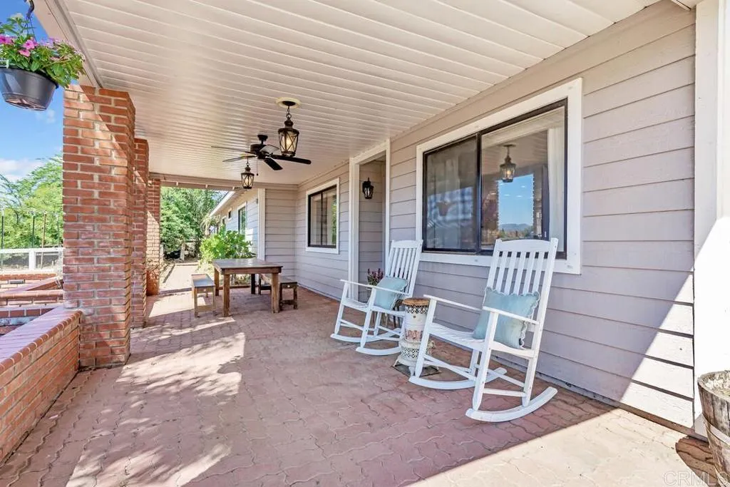 https://cdn.realtyfeed.com/cdn/127/306519546/e07205994e3c767a4f99319e65b3b7cc.webp
