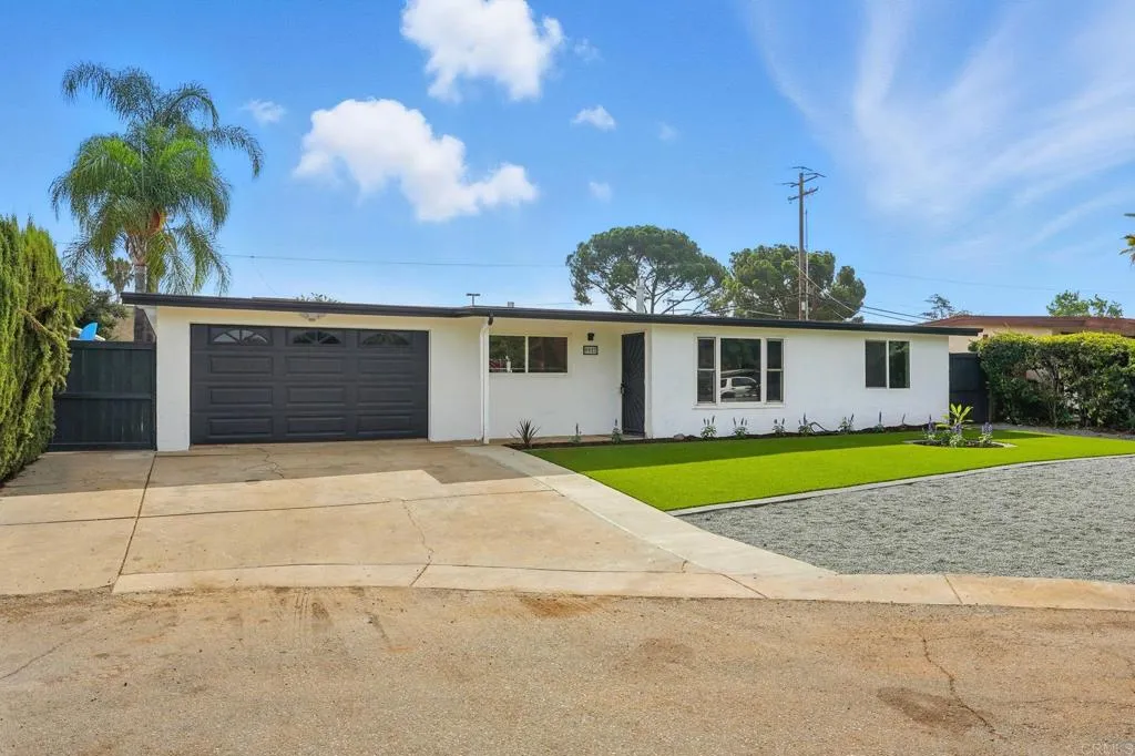 https://cdn.realtyfeed.com/cdn/127/306519591/2d1e6e01b2fc7807e3a31c04db8eb899.webp
