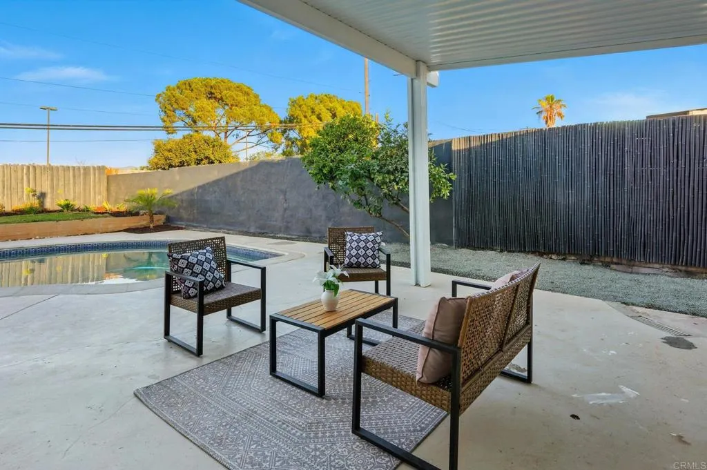 https://cdn.realtyfeed.com/cdn/127/306519591/4e186f5dd3deb9192e015a0a82f94d6b.webp