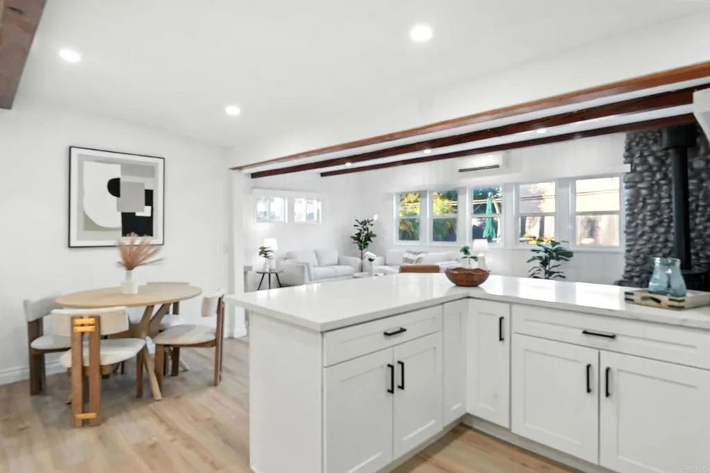 https://cdn.realtyfeed.com/cdn/127/306519591/500c5257c20166e1494a123368622c44.webp