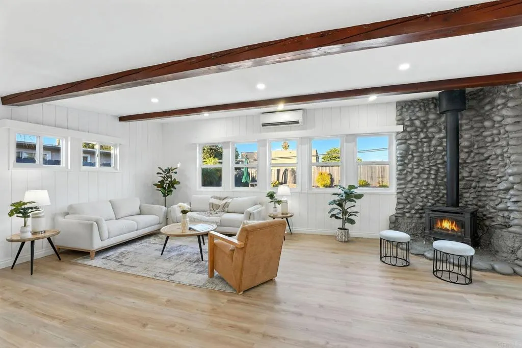 https://cdn.realtyfeed.com/cdn/127/306519591/9c76f0927773aec92549536da22209e0.webp