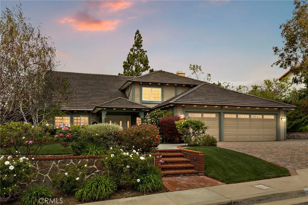 Anaheim Hills, CA 92807
