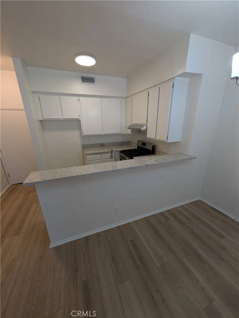 Granada Hills, CA 91344