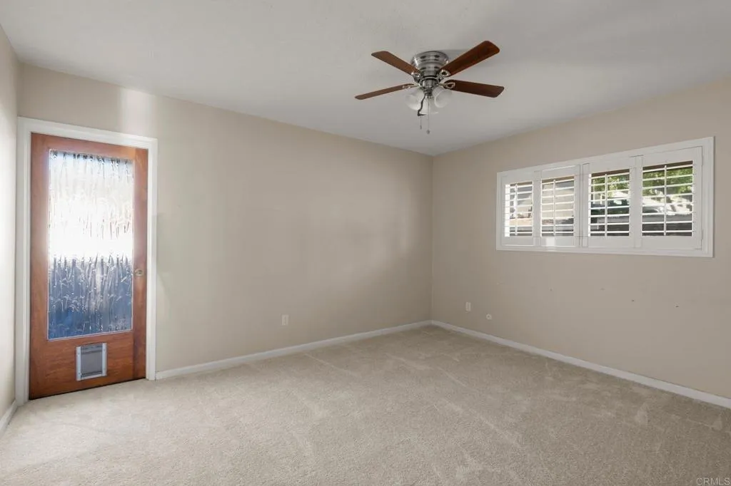 https://cdn.realtyfeed.com/cdn/127/306519671/32c462d01b9a3048725f5c16d21b77ee.webp