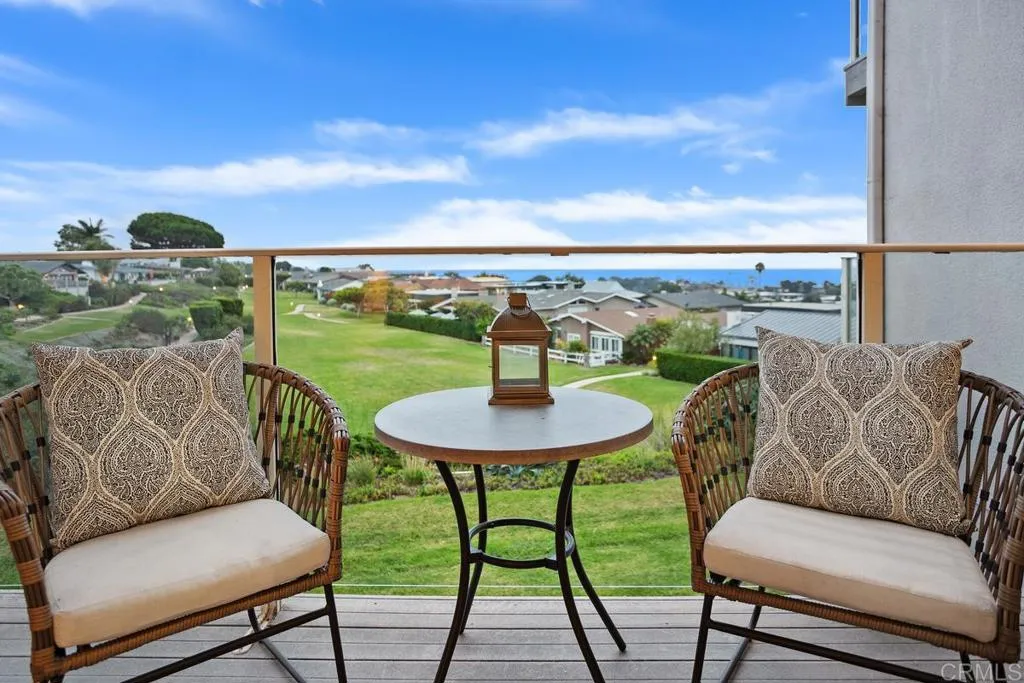 https://cdn.realtyfeed.com/cdn/127/306519676/797efb7972f7cab5554e2a57652ef599.webp
