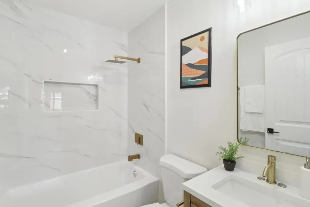 https://cdn.realtyfeed.com/cdn/127/306519677/ec25d4ba9a3f0ef05be1967b926cb56c.webp