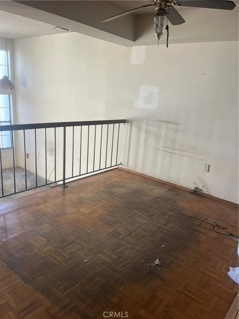 https://cdn.realtyfeed.com/cdn/127/306519731/02d7e04b8066d184f28c02d2f36ea279.webp