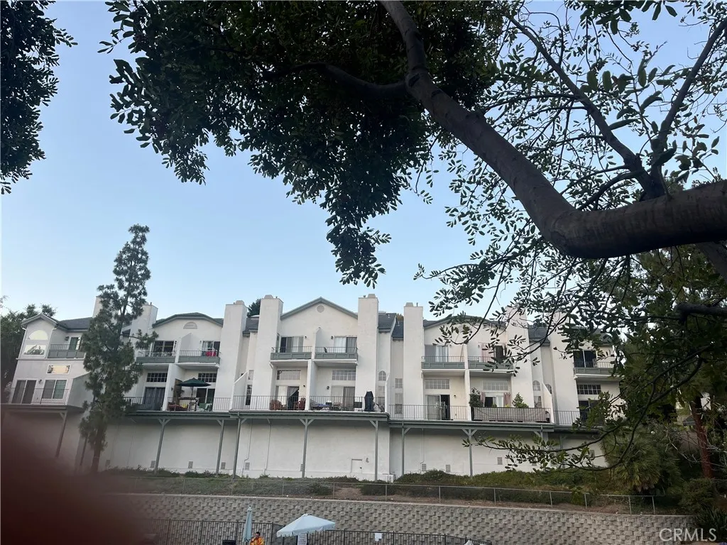 https://cdn.realtyfeed.com/cdn/127/306519731/14408083188e4e4860db400464289ebf.webp