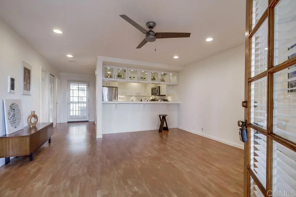 https://cdn.realtyfeed.com/cdn/127/306519744/6d5a1e7a08aa84caae359e49075d56b8.webp