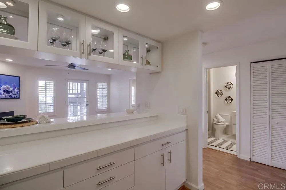 https://cdn.realtyfeed.com/cdn/127/306519744/8a906936f4875d2baf870835726727f2.webp