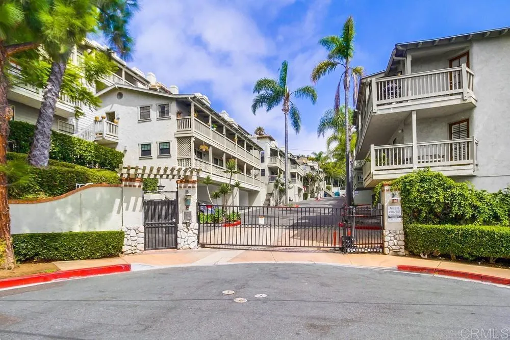 https://cdn.realtyfeed.com/cdn/127/306519744/b9633bab102d27637cd185342ab463af.webp