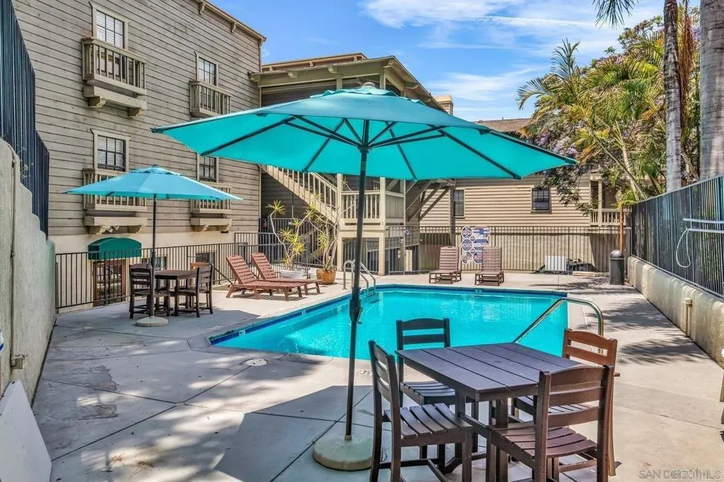 https://cdn.realtyfeed.com/cdn/127/306519744/d4373c9d957a8297a56c78d781164ca0.webp