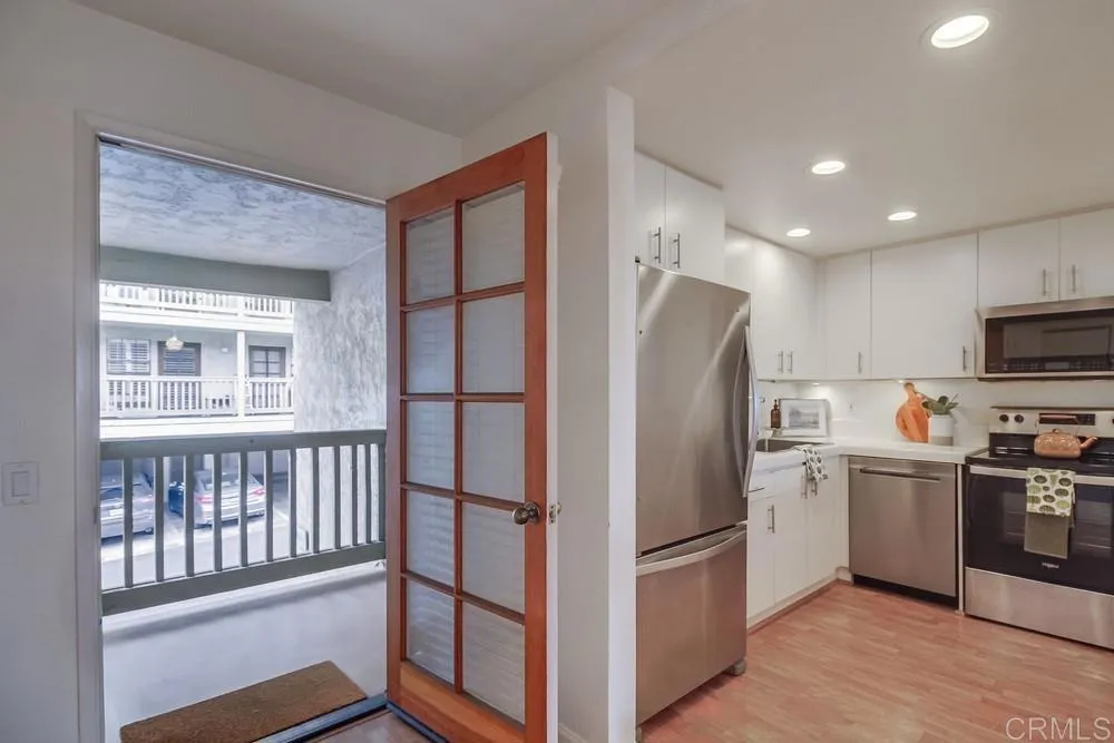 https://cdn.realtyfeed.com/cdn/127/306519744/eb6b4a6ee61b2c48e98c479b729aea93.webp
