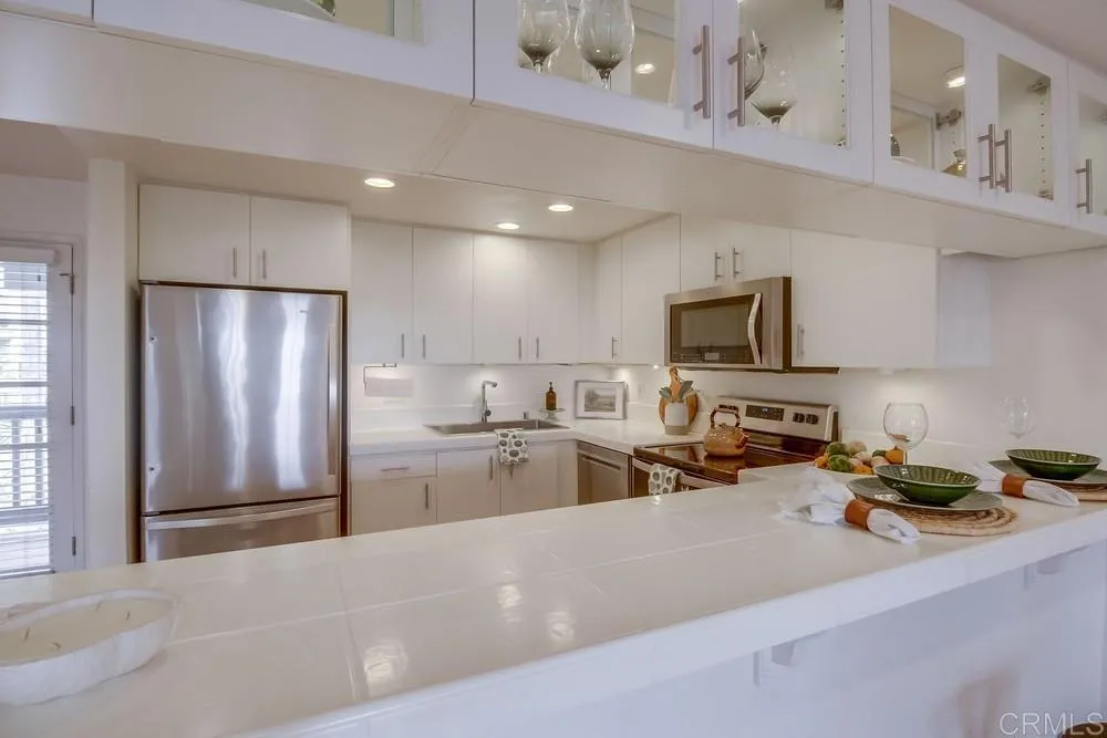 https://cdn.realtyfeed.com/cdn/127/306519744/f1b0096995d0b29aaa97daa20d0cf214.webp