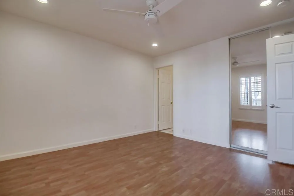 https://cdn.realtyfeed.com/cdn/127/306519744/f99c262150810d3afe3c27b695a84fa1.webp