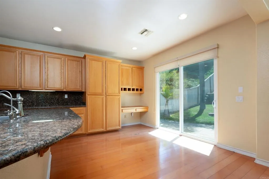 https://cdn.realtyfeed.com/cdn/127/306519783/cb83034bdf06bec9dc17a93da9b37d93.webp