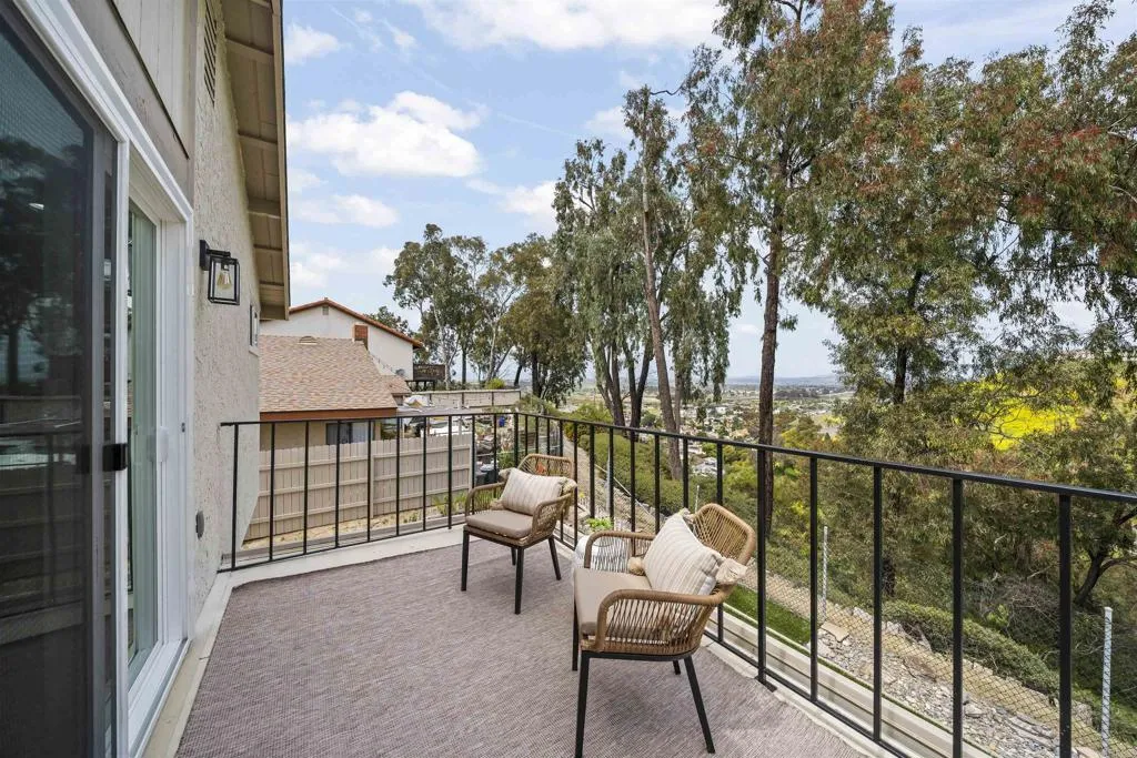 https://cdn.realtyfeed.com/cdn/127/306519797/dcda459e6739eea2a97b049b5c0b2c66.webp