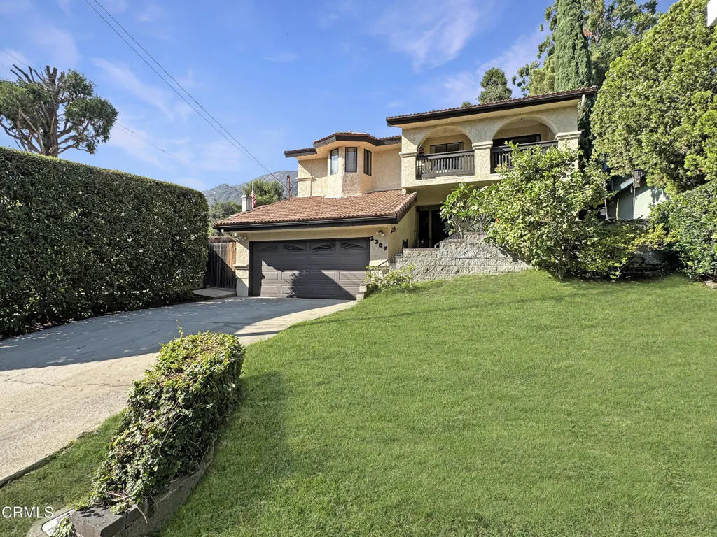 La Crescenta, CA 91214