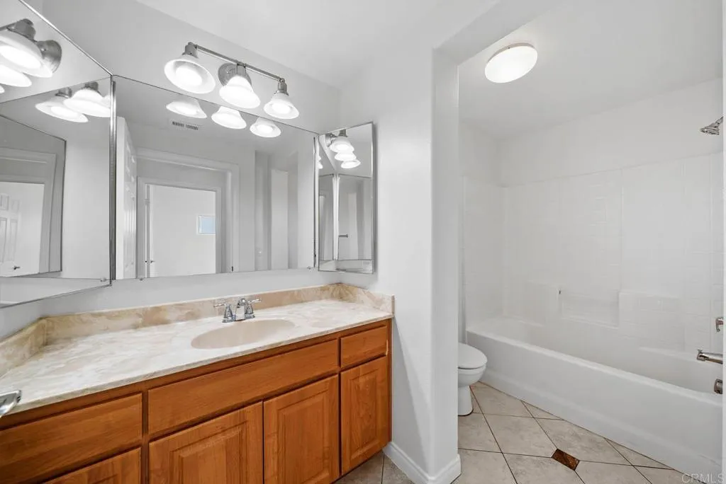 https://cdn.realtyfeed.com/cdn/127/306519813/33f564e12661af94aab14a475ca1e9c5.webp