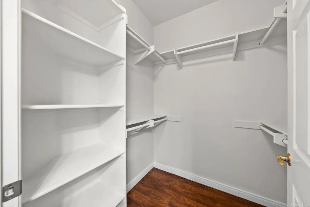 https://cdn.realtyfeed.com/cdn/127/306519813/9a696b566dd41b2a0e61626f7aa41238.webp