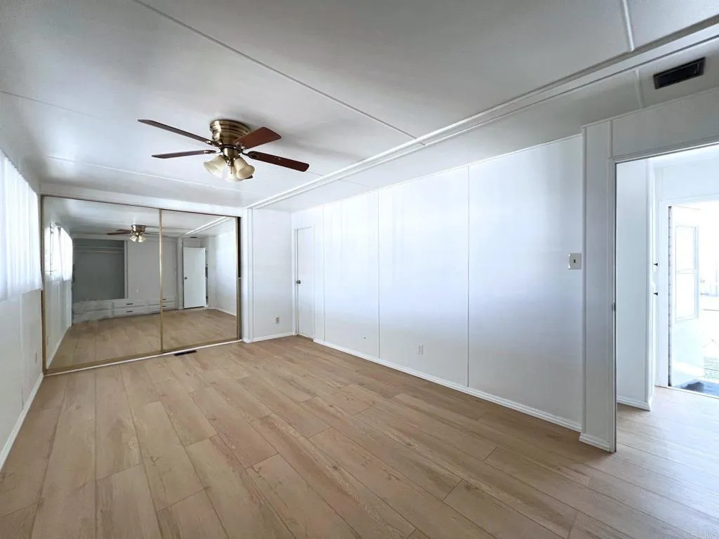 https://cdn.realtyfeed.com/cdn/127/306519826/33035a8fe7342eb28e51920353bce7a9.webp