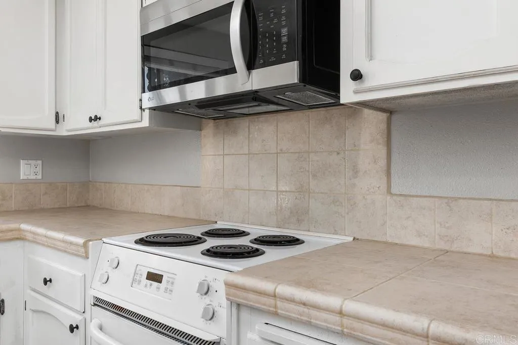 https://cdn.realtyfeed.com/cdn/127/306519881/0a90003e8cadf3c8b64a075651d70823.webp