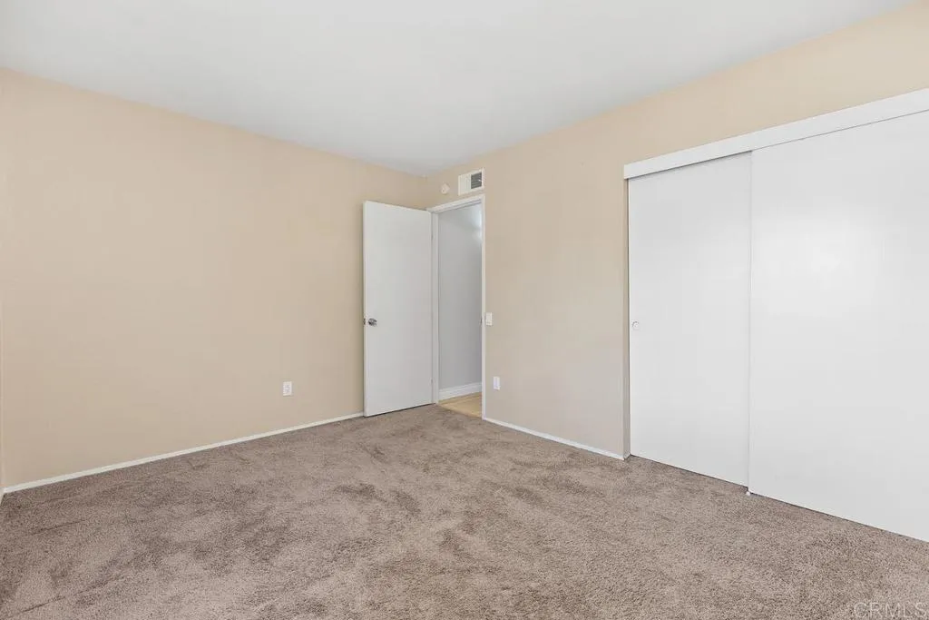 https://cdn.realtyfeed.com/cdn/127/306519881/7c5fc728a22af6e121d241ac60e74a6e.webp