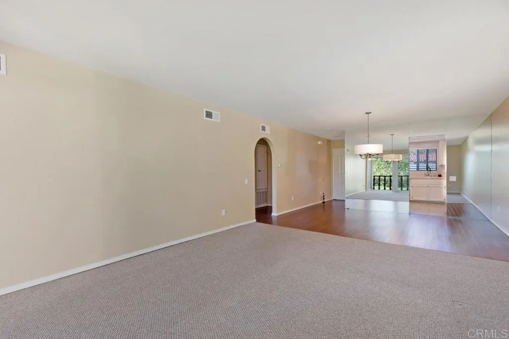 https://cdn.realtyfeed.com/cdn/127/306519881/c1f2349928f46182ddfaaef3f47a3b93.webp